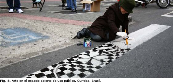 Fig. 8. Arte en el espacio abierto de uso público. Curitiba, Brasil.jpg